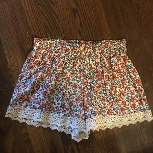 LA Hearts floral shorts